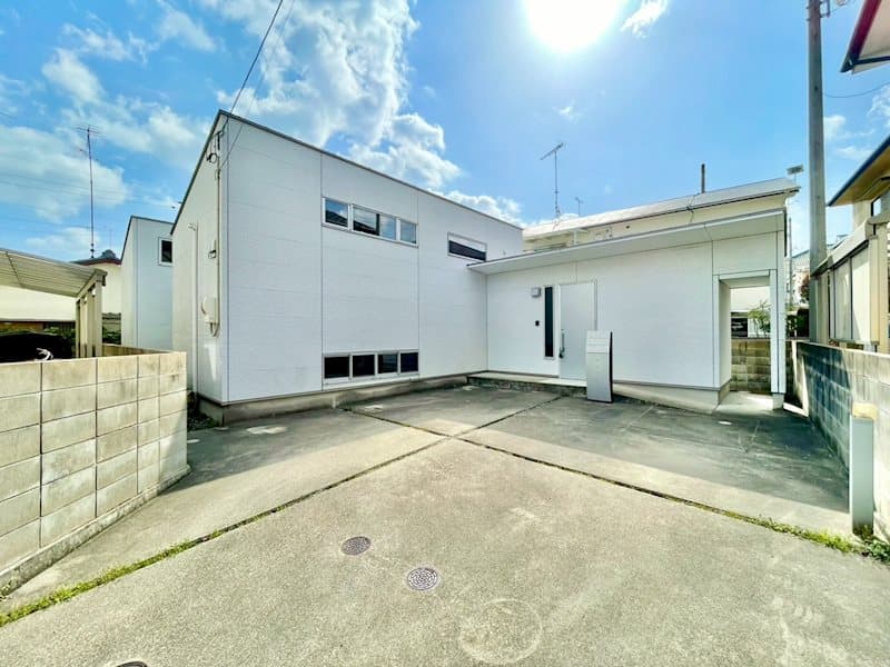 今治市石橋町|中庭とロフトのあるオール電化平屋住宅