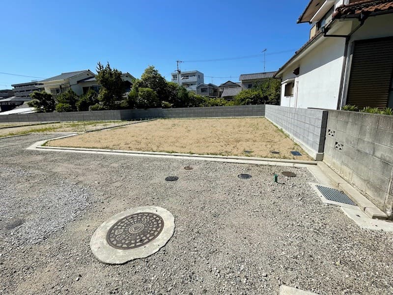 松山市朝生田町|いよ立花駅徒歩6分・南面道路の分譲地①号地